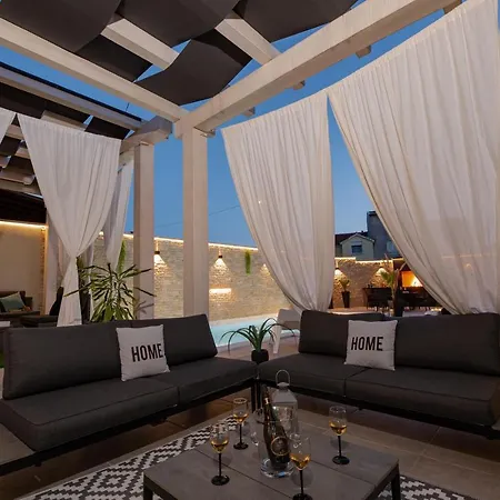 Tyra Delux Apartamento Zadar