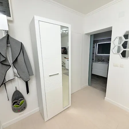 Apartamento Tyra Delux Zadar